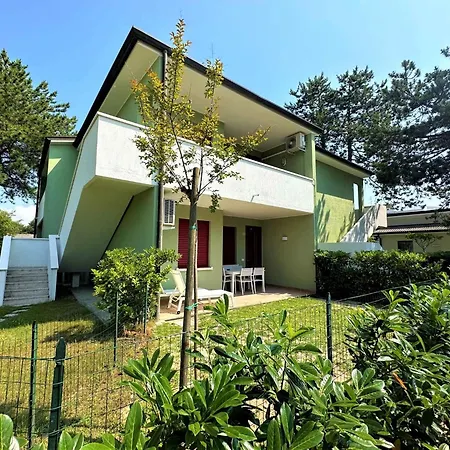 Apartment In 45632